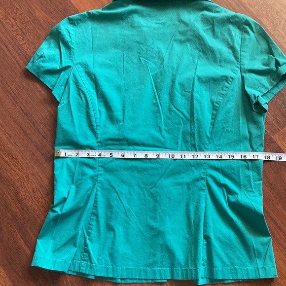 LOFT Tailored Cap Sleeve Buttondown - Picture 8 of 10